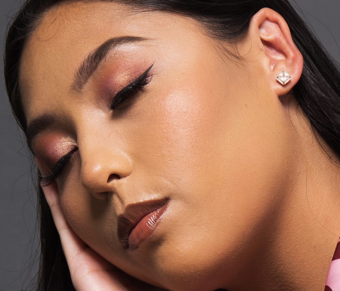 Aieyesha Makeup Artist