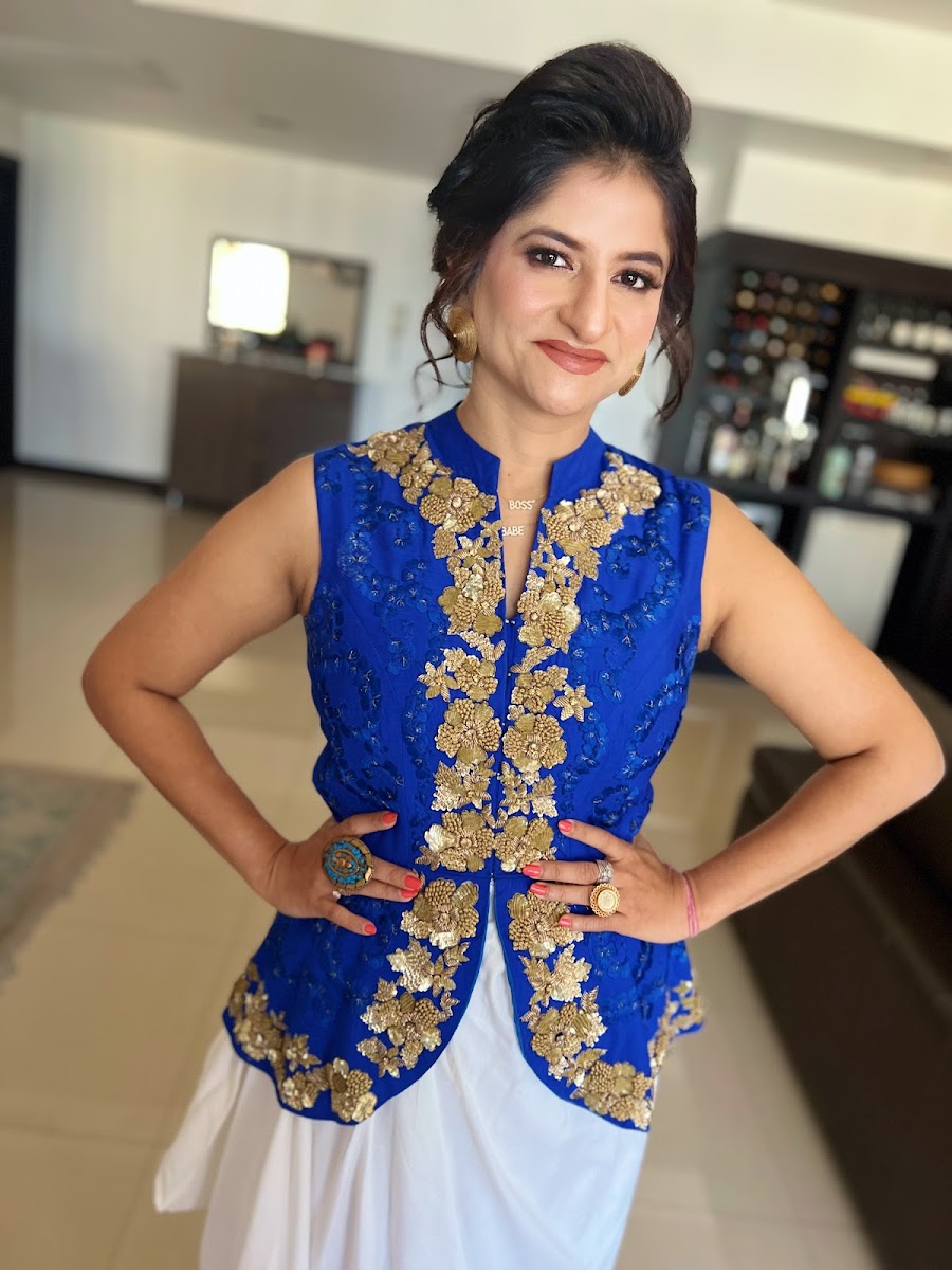 Aisha Siddiq Lakhiya Makeup Artist