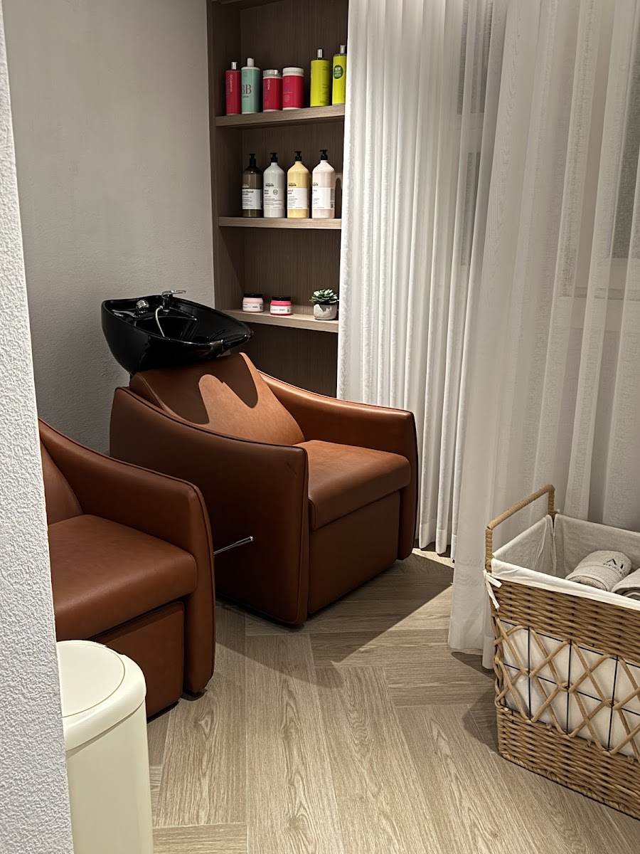 AlFal Beauty Center - Alain