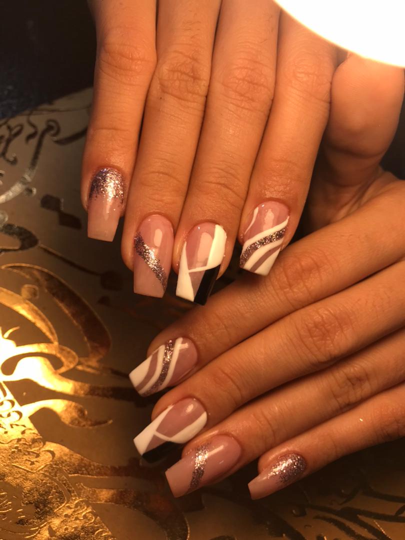 Amana Ladies Beauty Salon -مركز صالون امانة للسيدات للتجميل والحناء