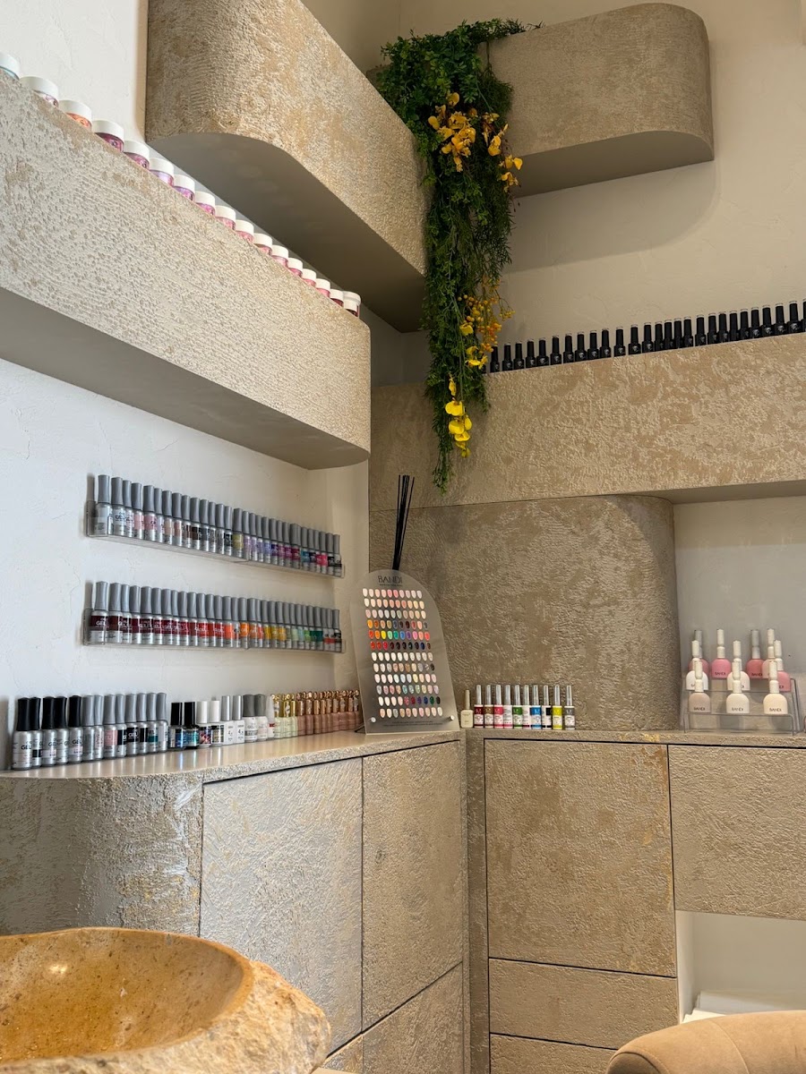 Bali Nails & lashes ladies beauty center