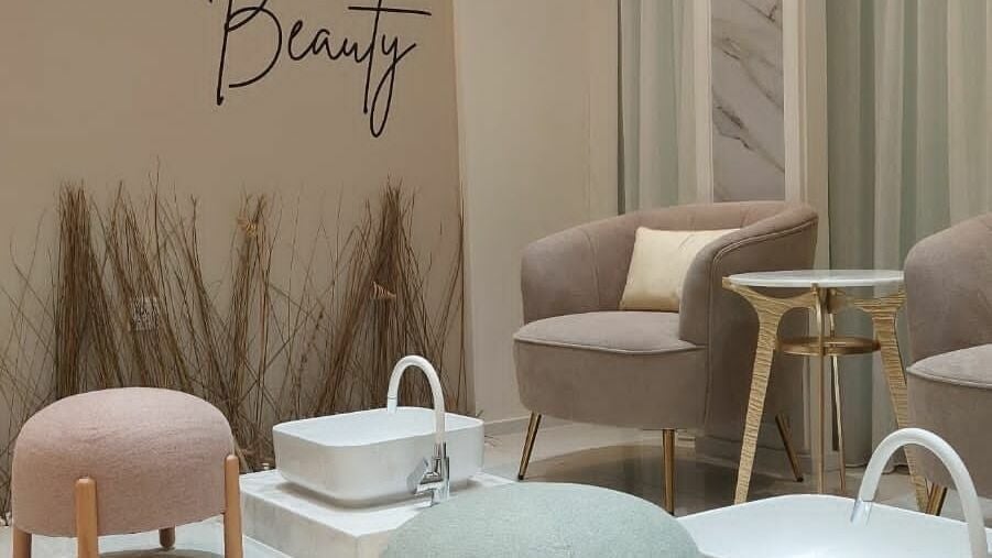 Beauty Crown Ladies Salon