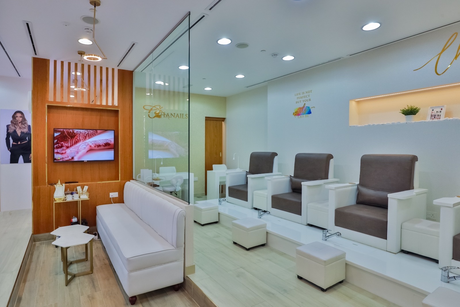 CHANAILS ABU DHABI MALL BRANCH