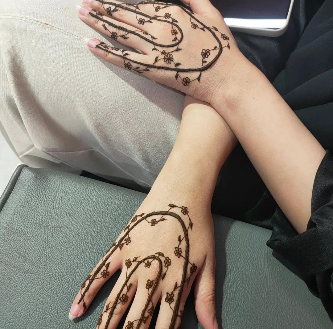 FatimaDelowar Henna and Makeup Artist