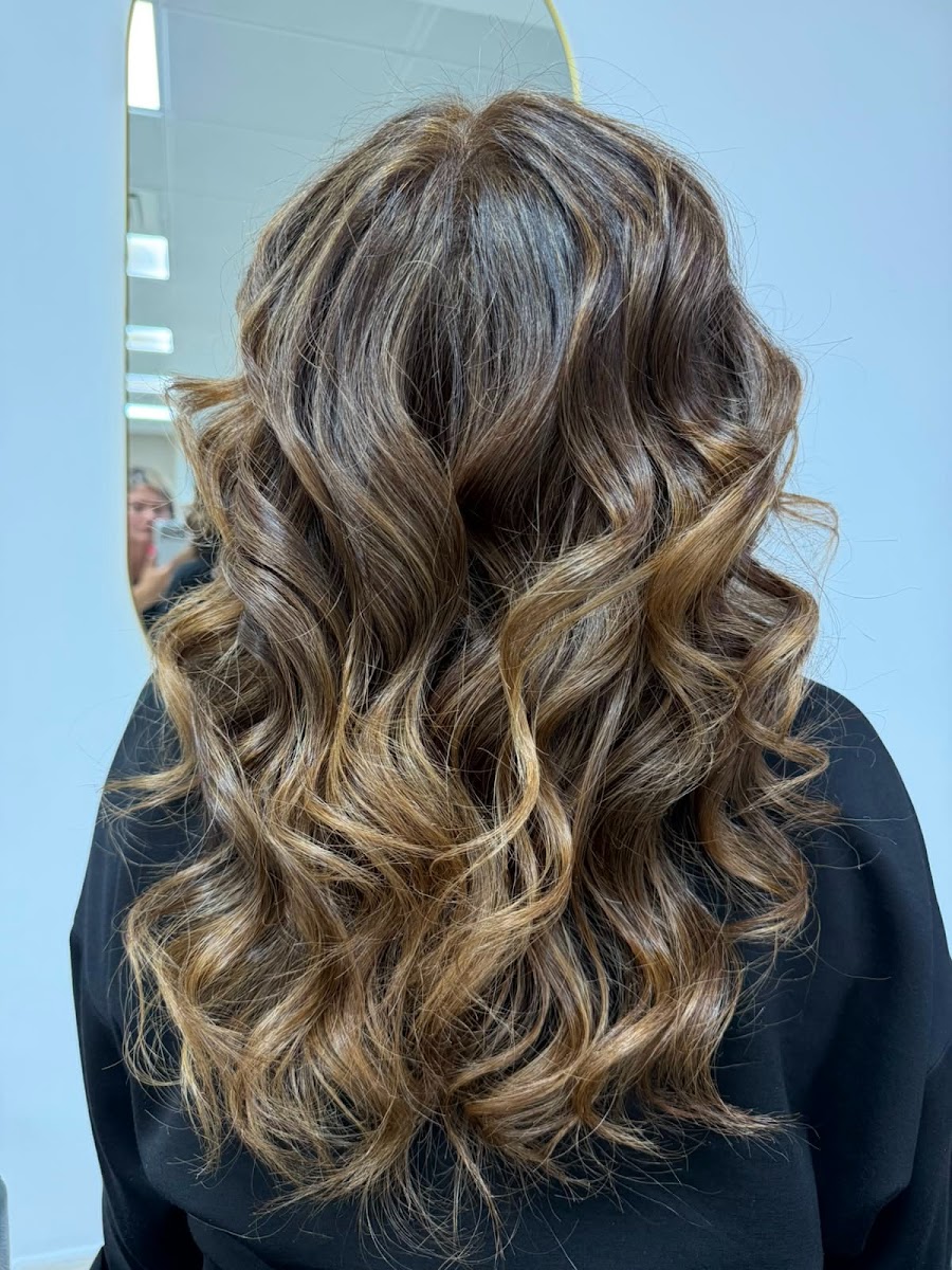 Glamour Hair Salon abu dhabi