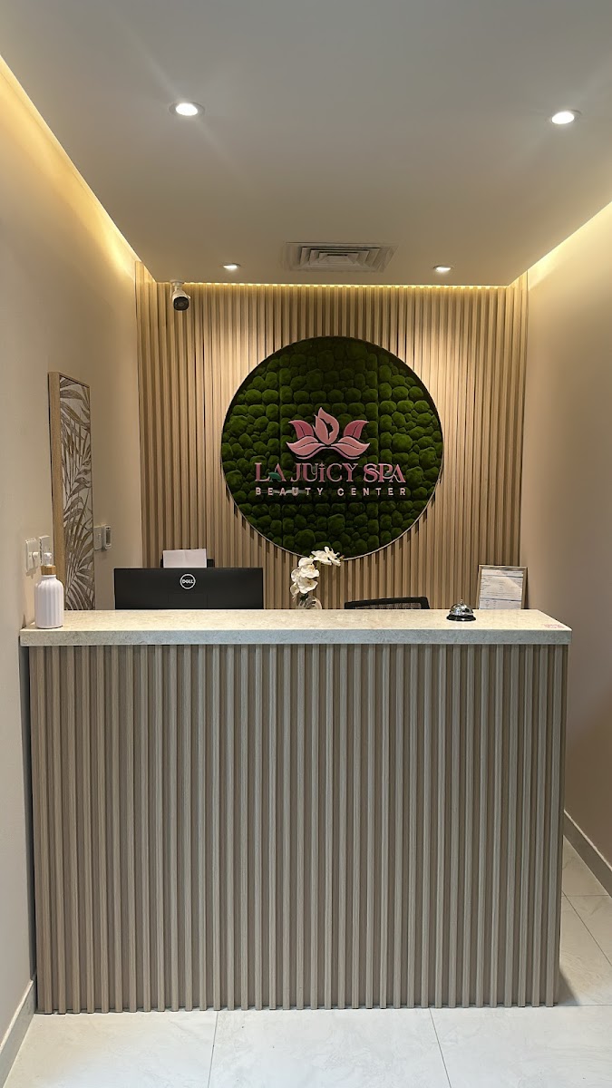 La Juicy Spa and Beauty Center