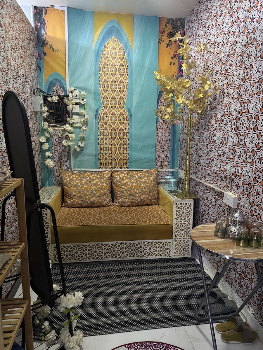 Lady 2002 Beauty Centre
