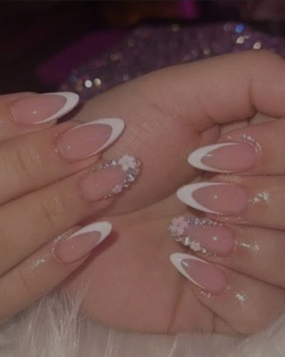 Nest Nurture Ladies Salon L.LC