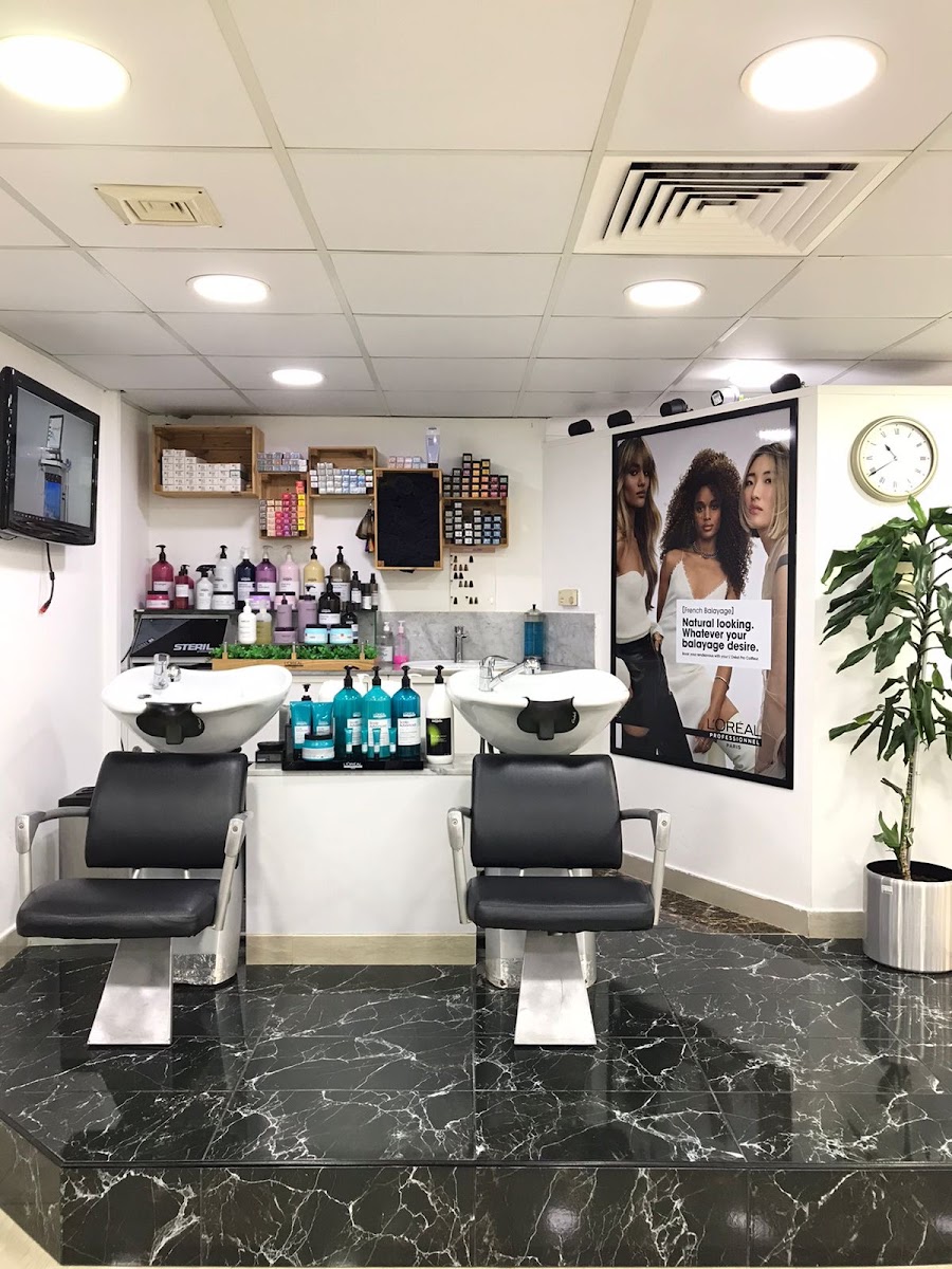 Parisa Beauty Salon