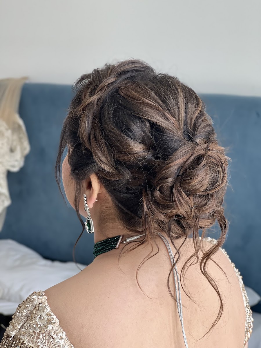 Pink Me Up Makeovers By Silha Riyaz