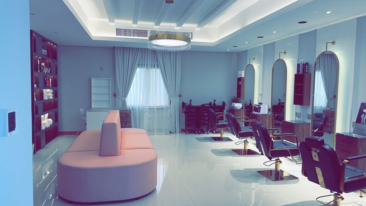 Rival Flower Saloon