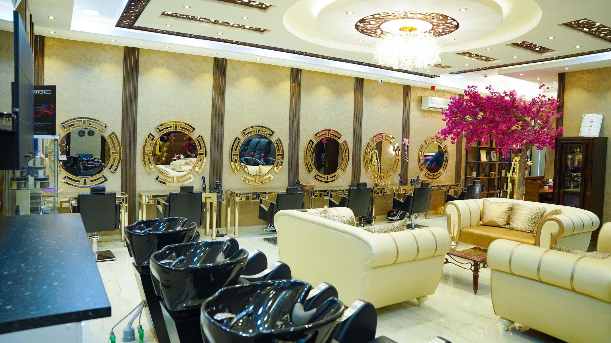 Smitha's Roses Dew Beauty Lounge Al Nahda
