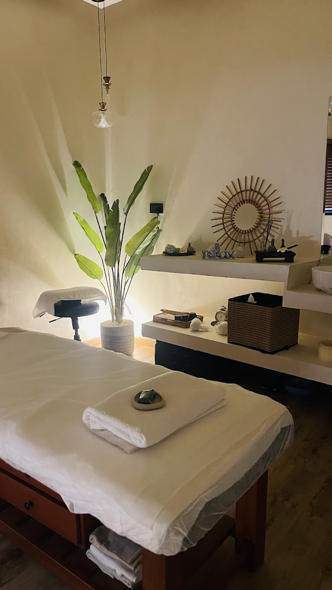 SOLO Beauty Center مركز سولو للتجميل