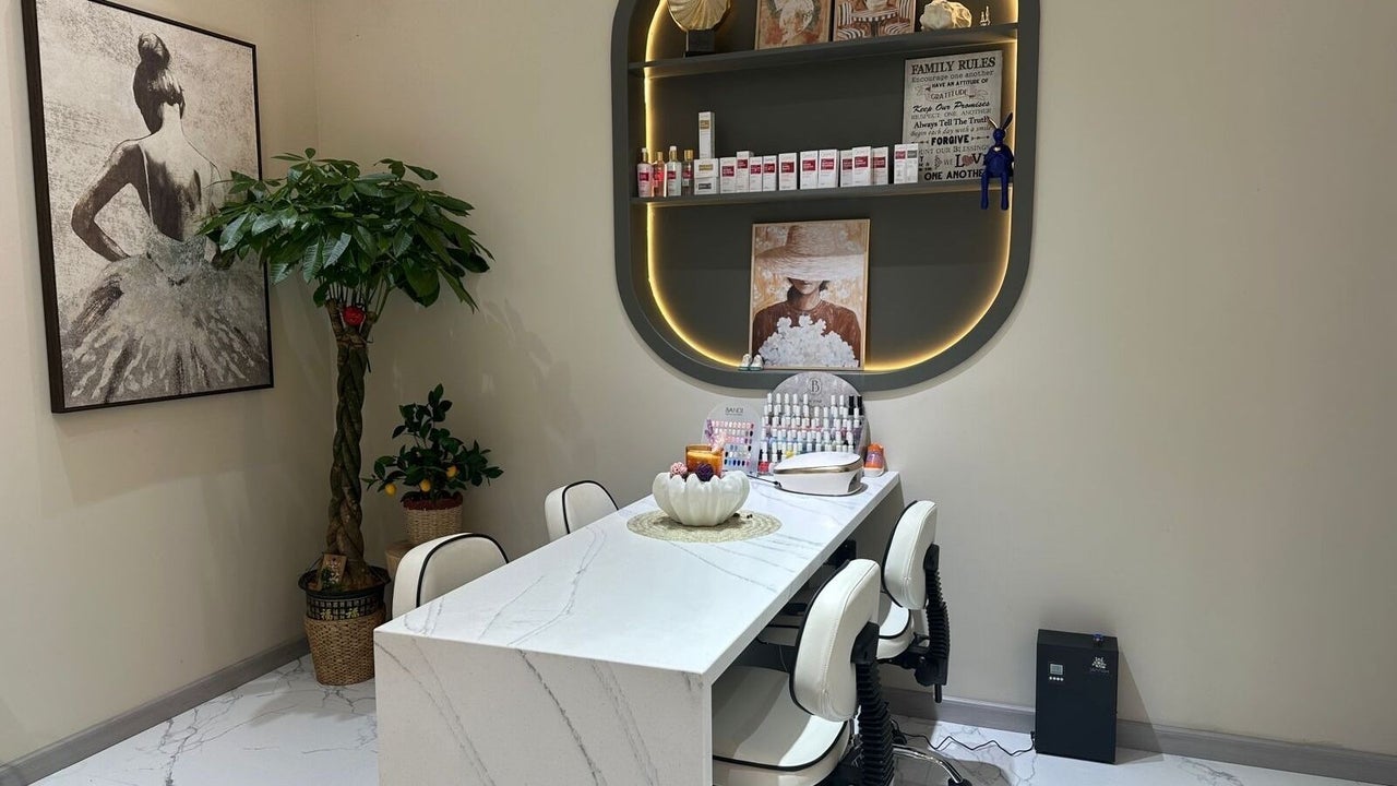 Voila Beauty & Co Lounge - Abu Dhabi